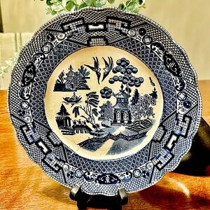 Vintage Buffalo Scalloped Platter - RARE!